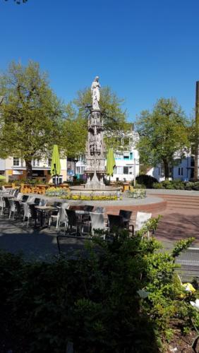 Bild: Die Stadt Paderborn - Das Zentrum - Wasser ist allgegenwärtig-2